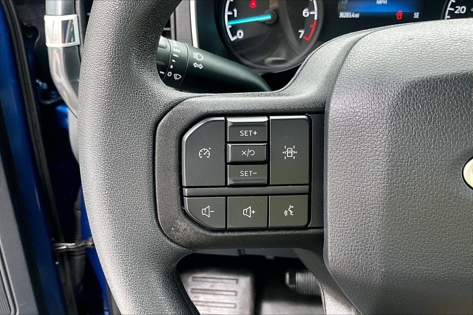 2022 Ford F-150 XL STX