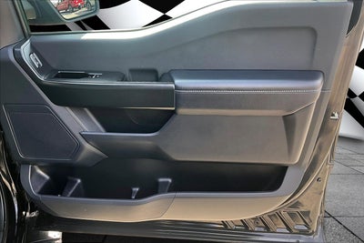 2023 Ford F-150 STX V8 CREW