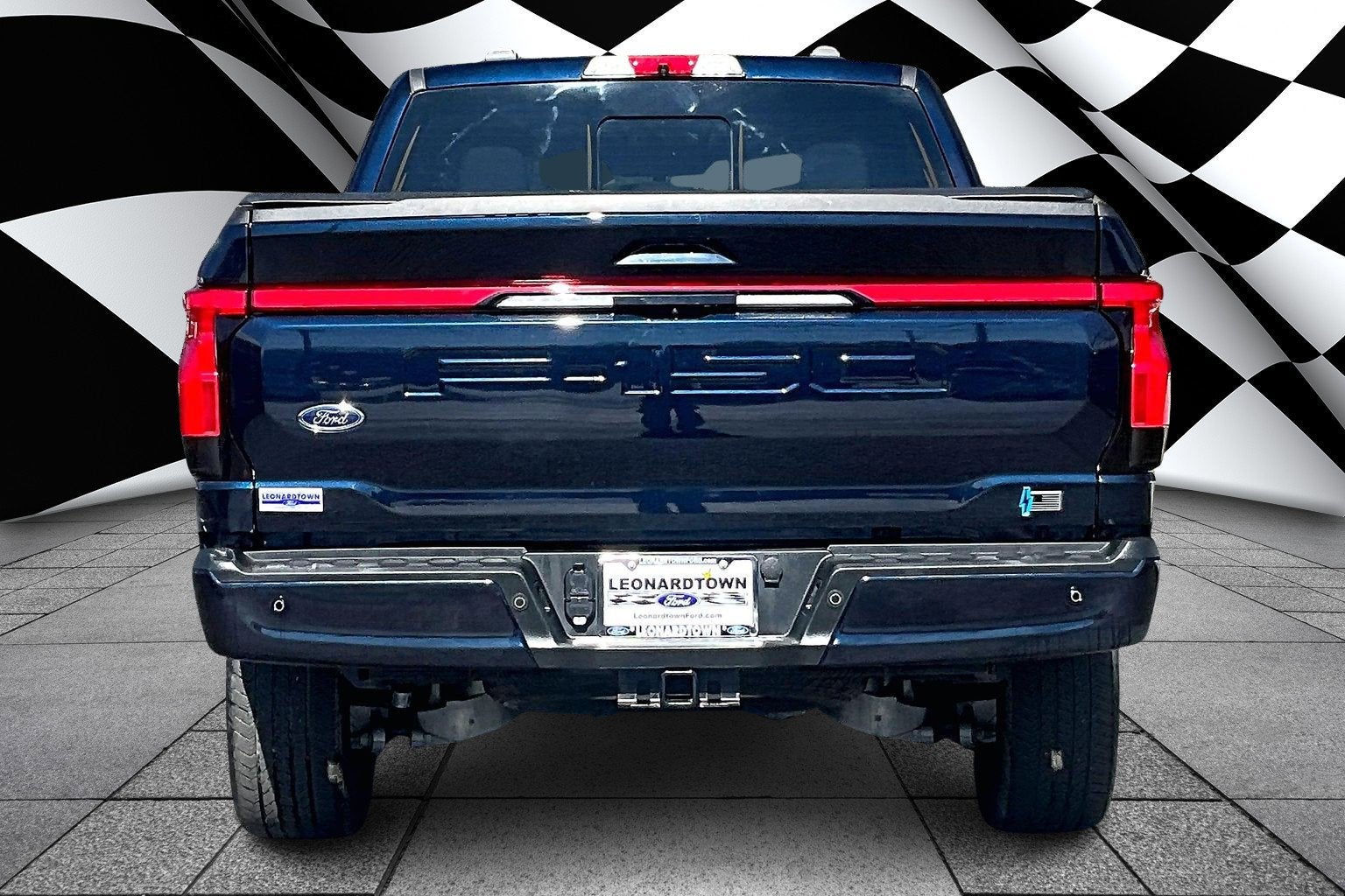 2023 Ford F-150 Lightning LARIAT LONG RANGE PANO ROOF