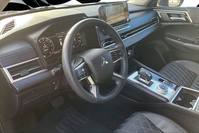 2023 Mitsubishi Outlander SEL