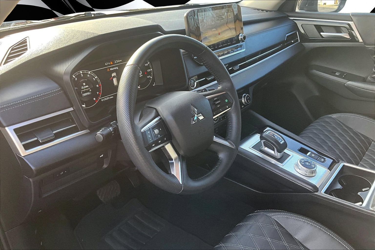 2023 Mitsubishi Outlander SEL