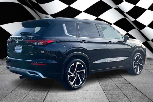 2023 Mitsubishi Outlander SEL