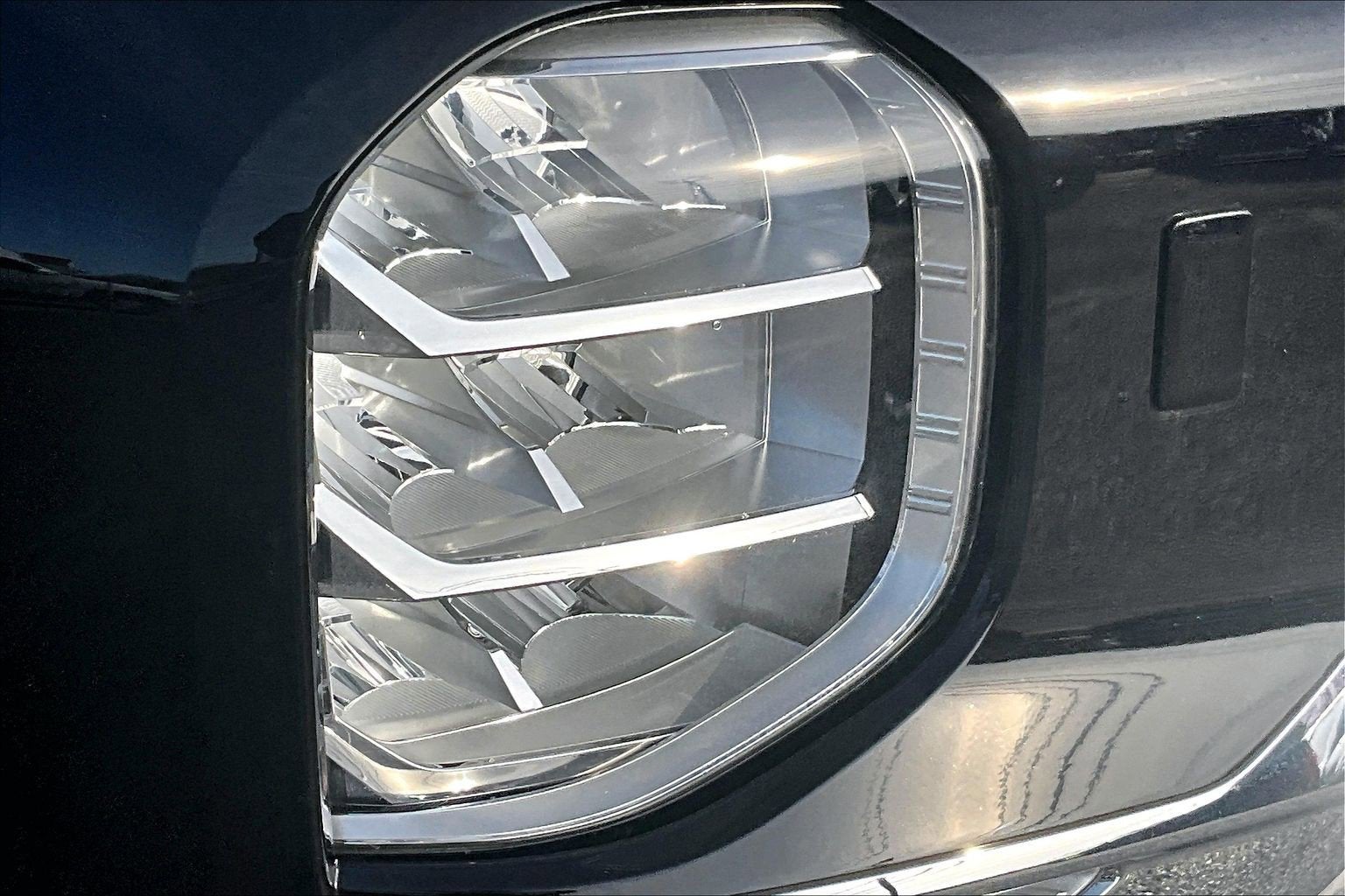 2023 Mitsubishi Outlander SEL