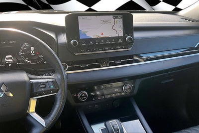 2023 Mitsubishi Outlander SEL