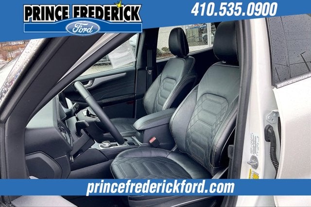 2023 Ford Escape Platinum