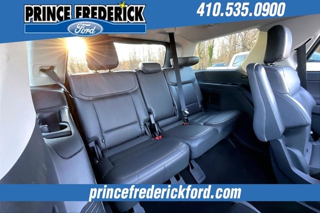 2025 Ford Expedition Active