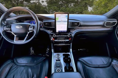 2022 Ford Explorer Platinum