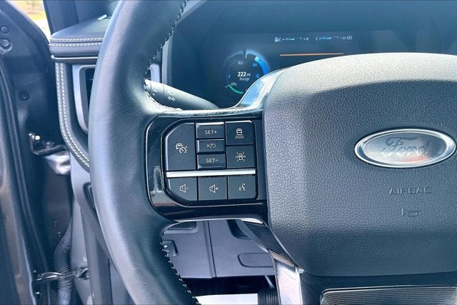 2023 Ford F-150 Lightning Platinum