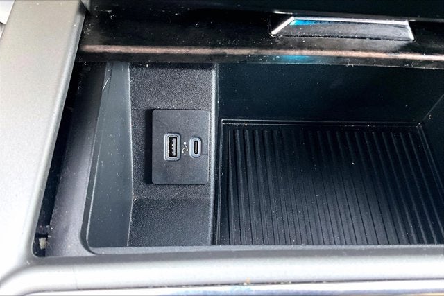 2022 Ford Super Duty F-250 SRW LARIAT