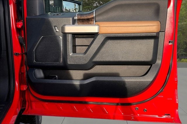 2022 Ford Super Duty F-250 SRW LARIAT