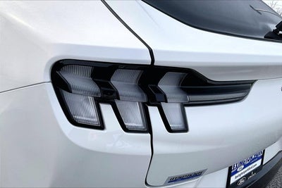 2022 Ford Mustang Mach-E Premium