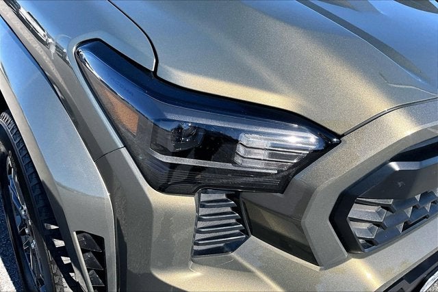 2024 Toyota Tacoma 4WD Base