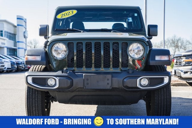 2023 Jeep Gladiator Sport