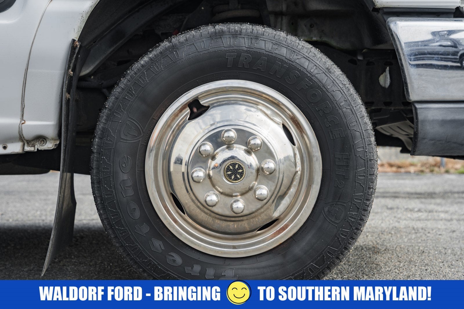 2015 Ford Econoline Commercial Cutaway E-350 Super Duty 138" DRW