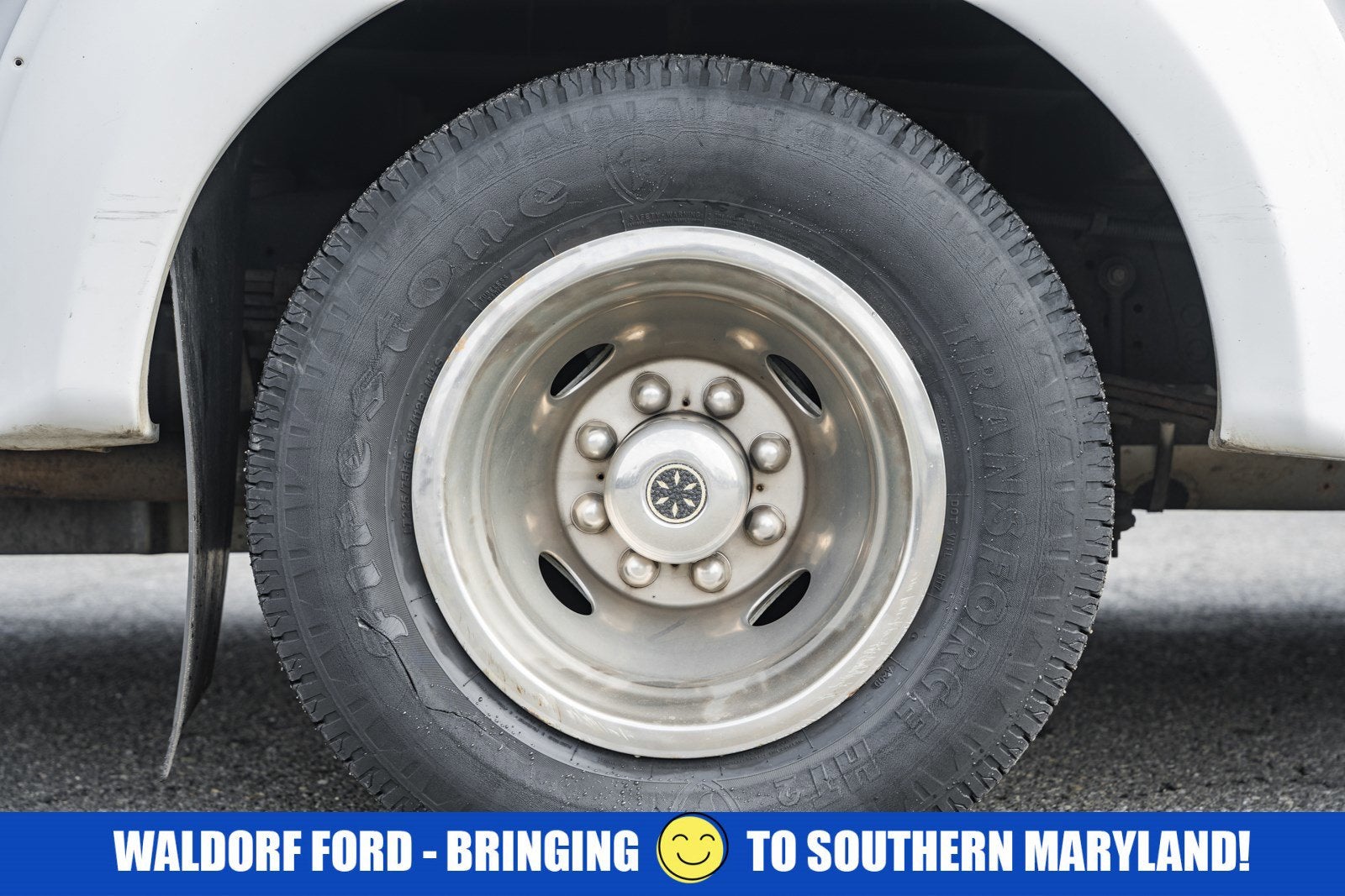 2015 Ford Econoline Commercial Cutaway E-350 Super Duty 138" DRW