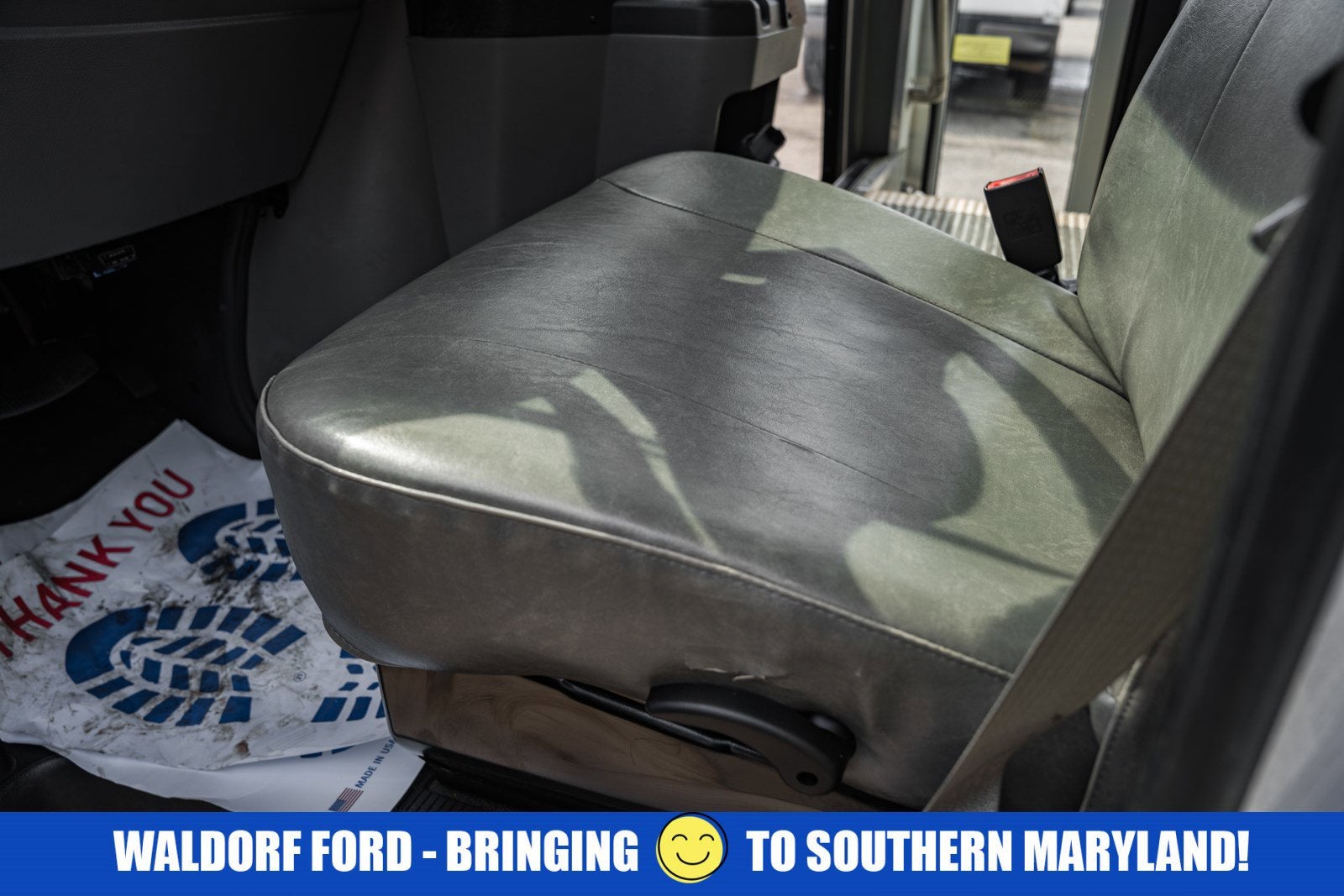 2015 Ford Econoline Commercial Cutaway E-350 Super Duty 138" DRW