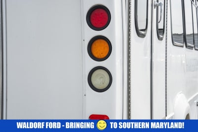 2015 Ford Econoline Commercial Cutaway E-350 Super Duty 138" DRW