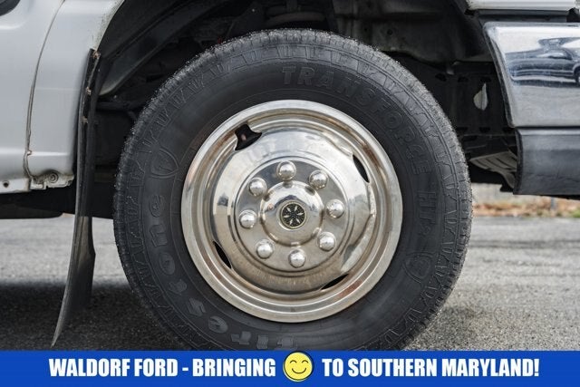 2015 Ford Econoline Commercial Cutaway E-350 Super Duty 138" DRW