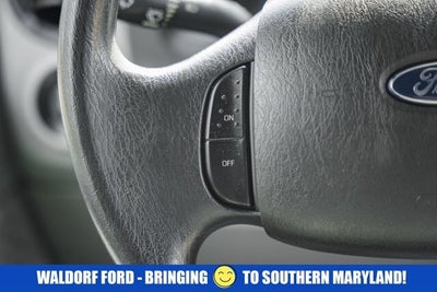 2015 Ford Econoline Commercial Cutaway E-350 Super Duty 138" DRW