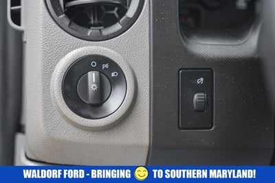 2015 Ford Econoline Commercial Cutaway E-350 Super Duty 138" DRW