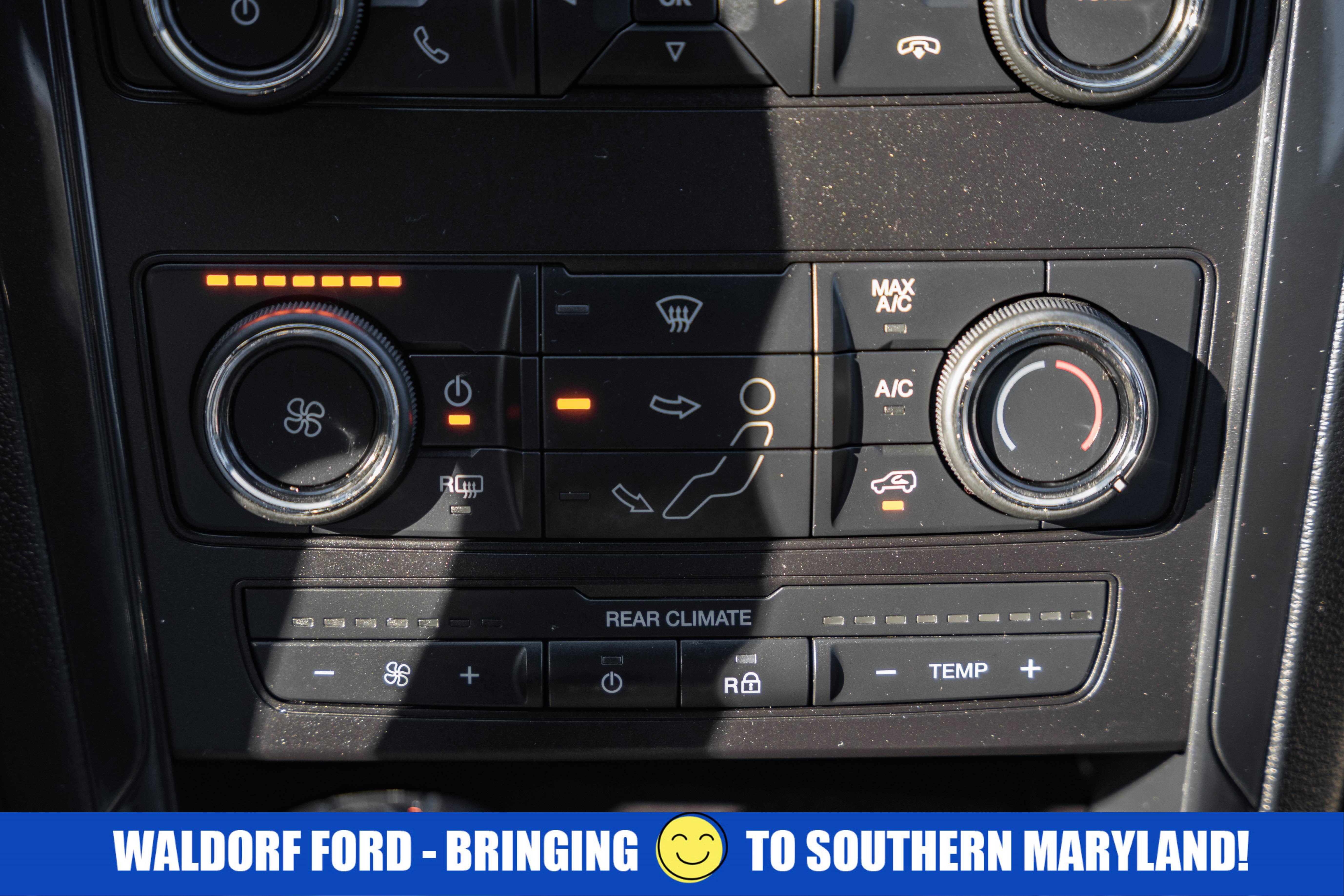 2018 Ford Explorer Base