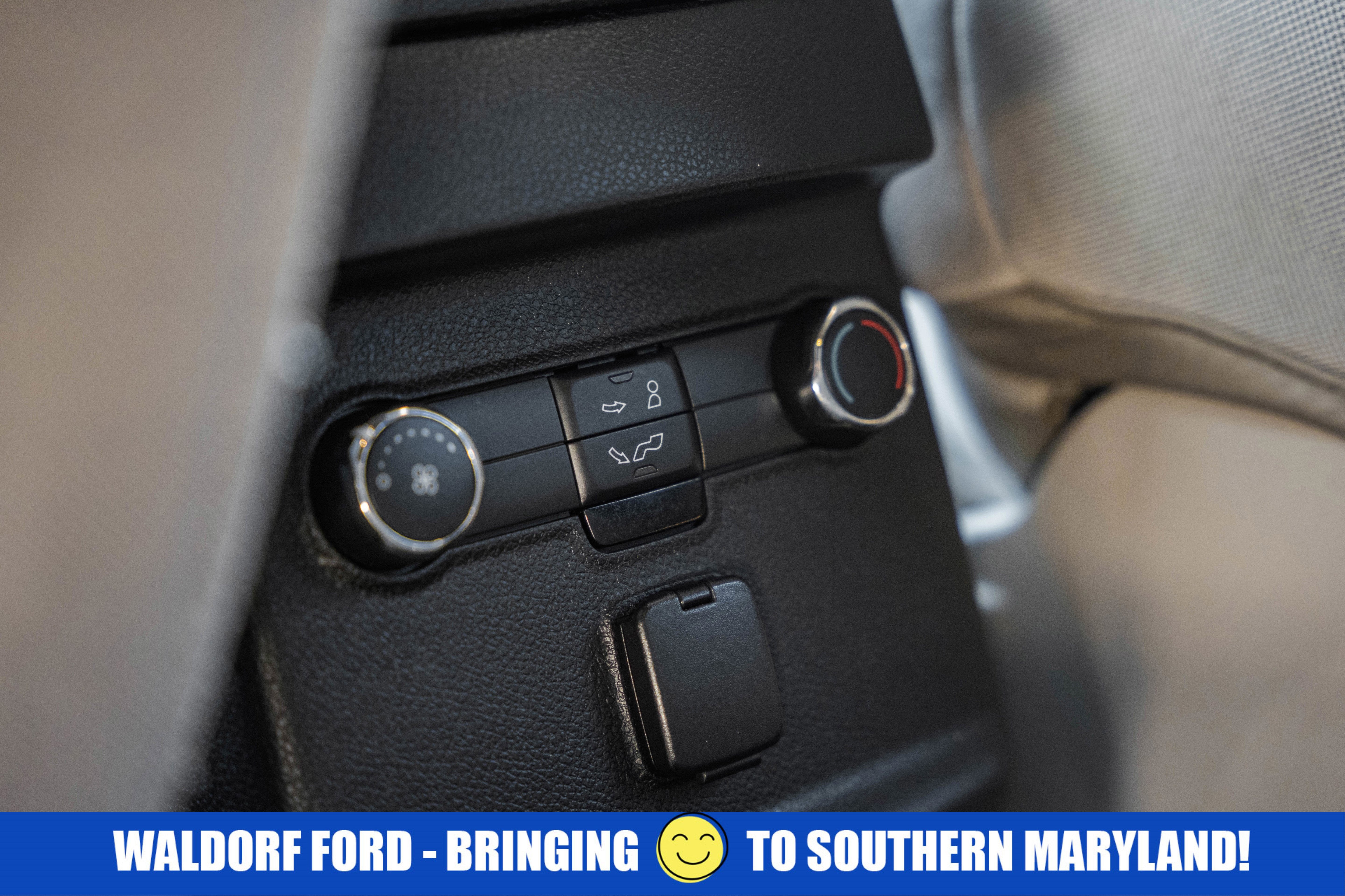 2018 Ford Explorer Base