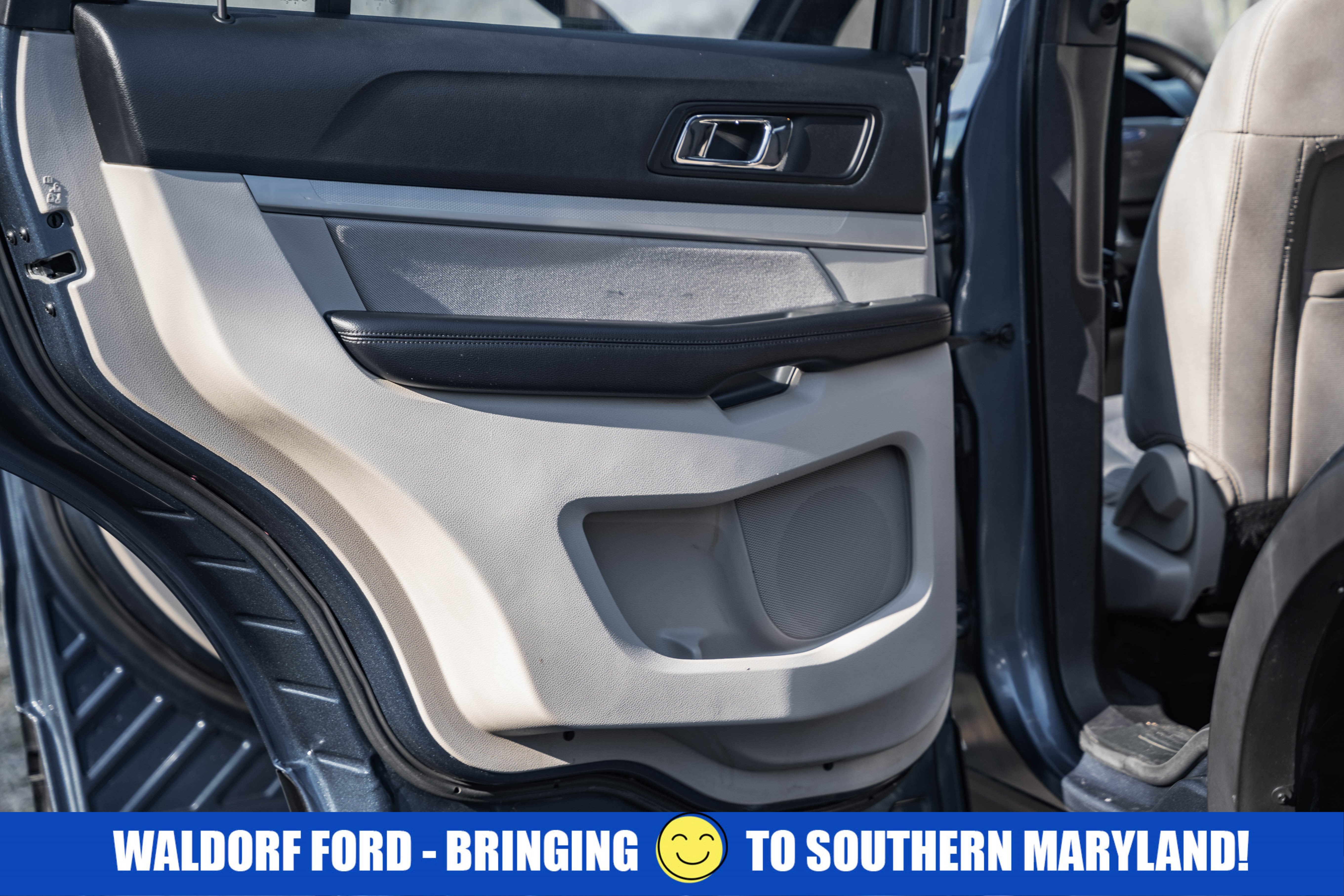 2018 Ford Explorer Base
