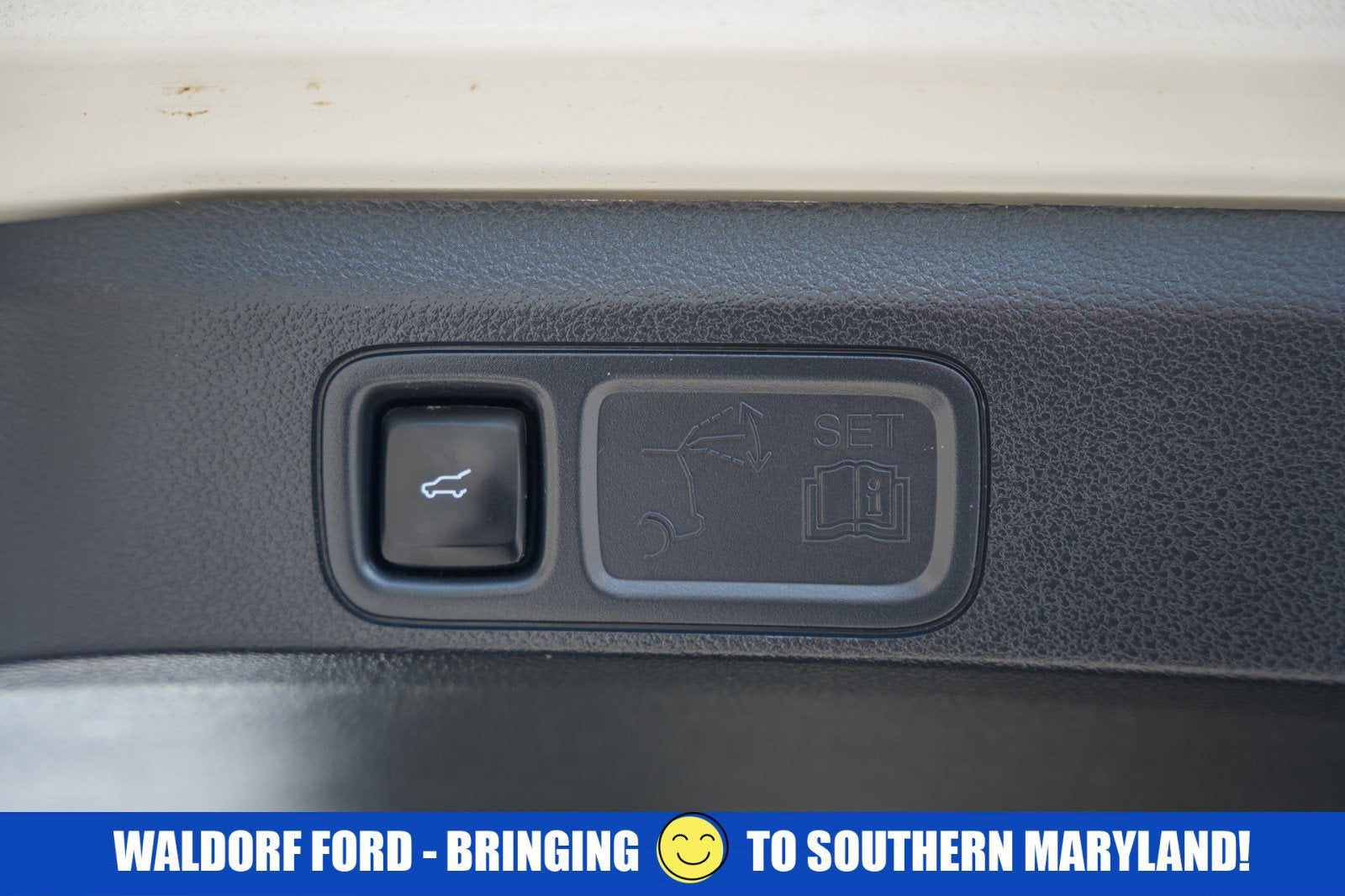 2022 Ford Expedition Max XLT