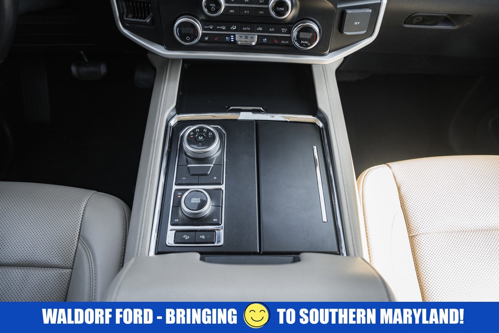 2022 Ford Expedition Max XLT