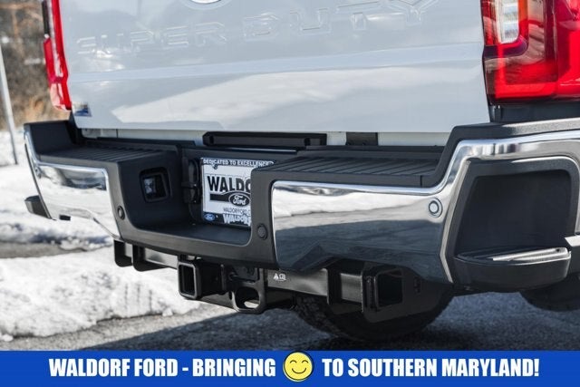 2025 Ford Super Duty F-350 SRW LARIAT