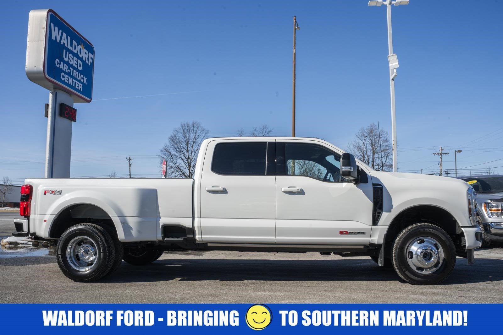 2025 Ford Super Duty F-350 DRW Platinum