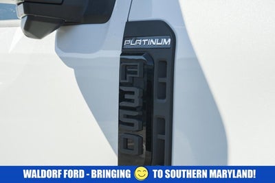 2025 Ford Super Duty F-350 DRW Platinum
