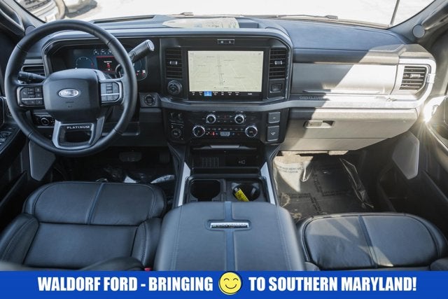 2025 Ford Super Duty F-350 DRW Platinum