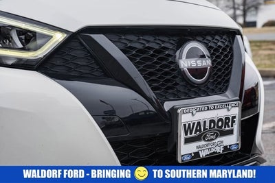 2023 Nissan Maxima SR