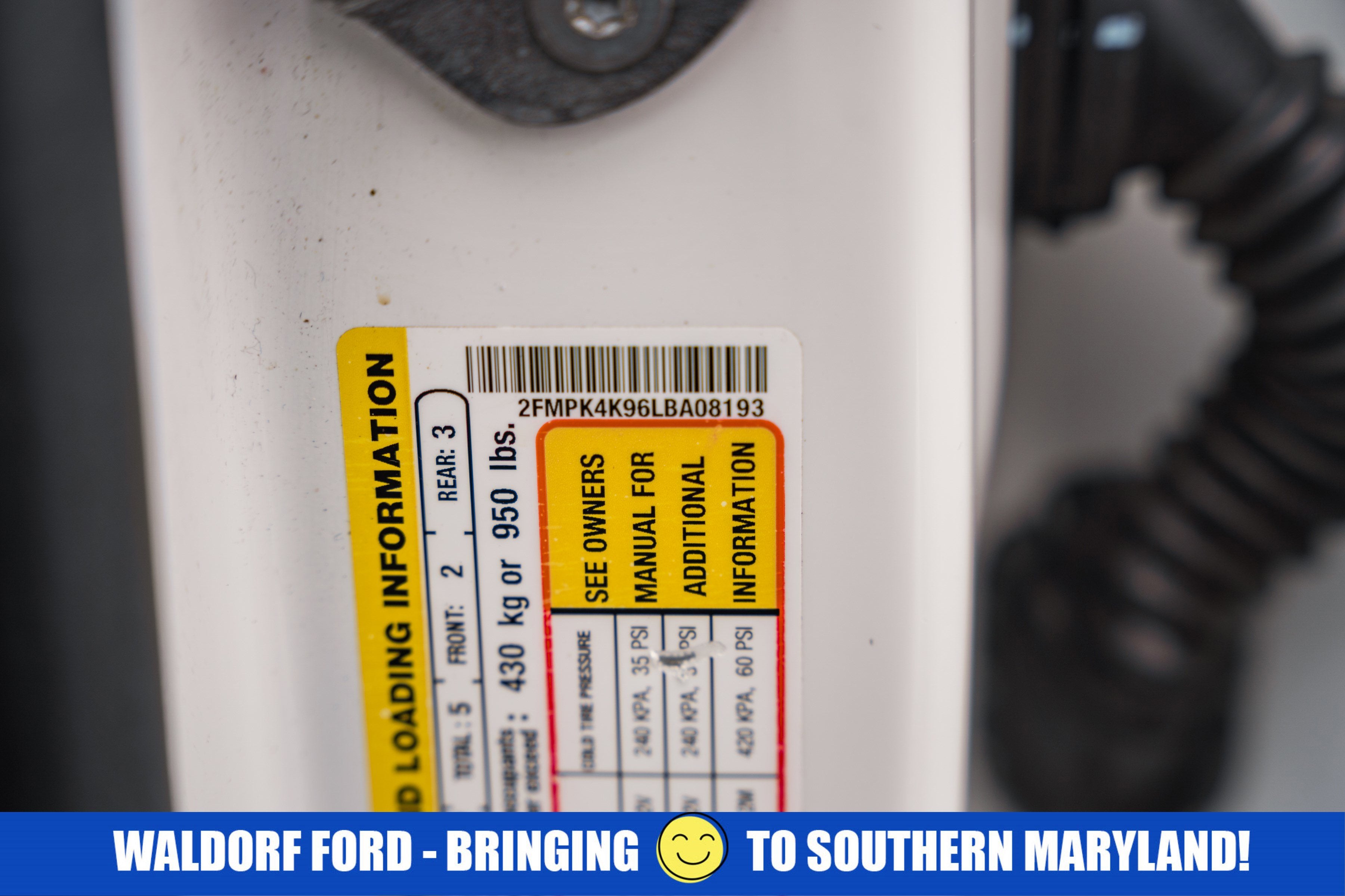 2020 Ford Edge Titanium