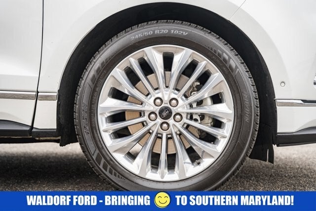 2020 Ford Edge Titanium