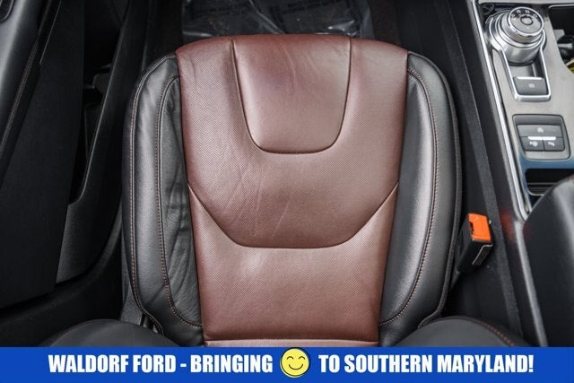 2020 Ford Edge Titanium