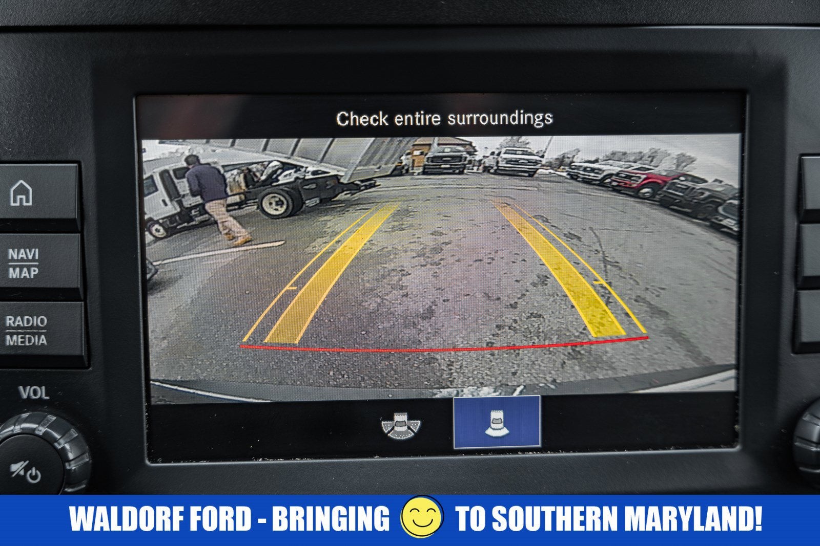 2022 Mercedes-Benz Metris Cargo Van 126 WB Cargo