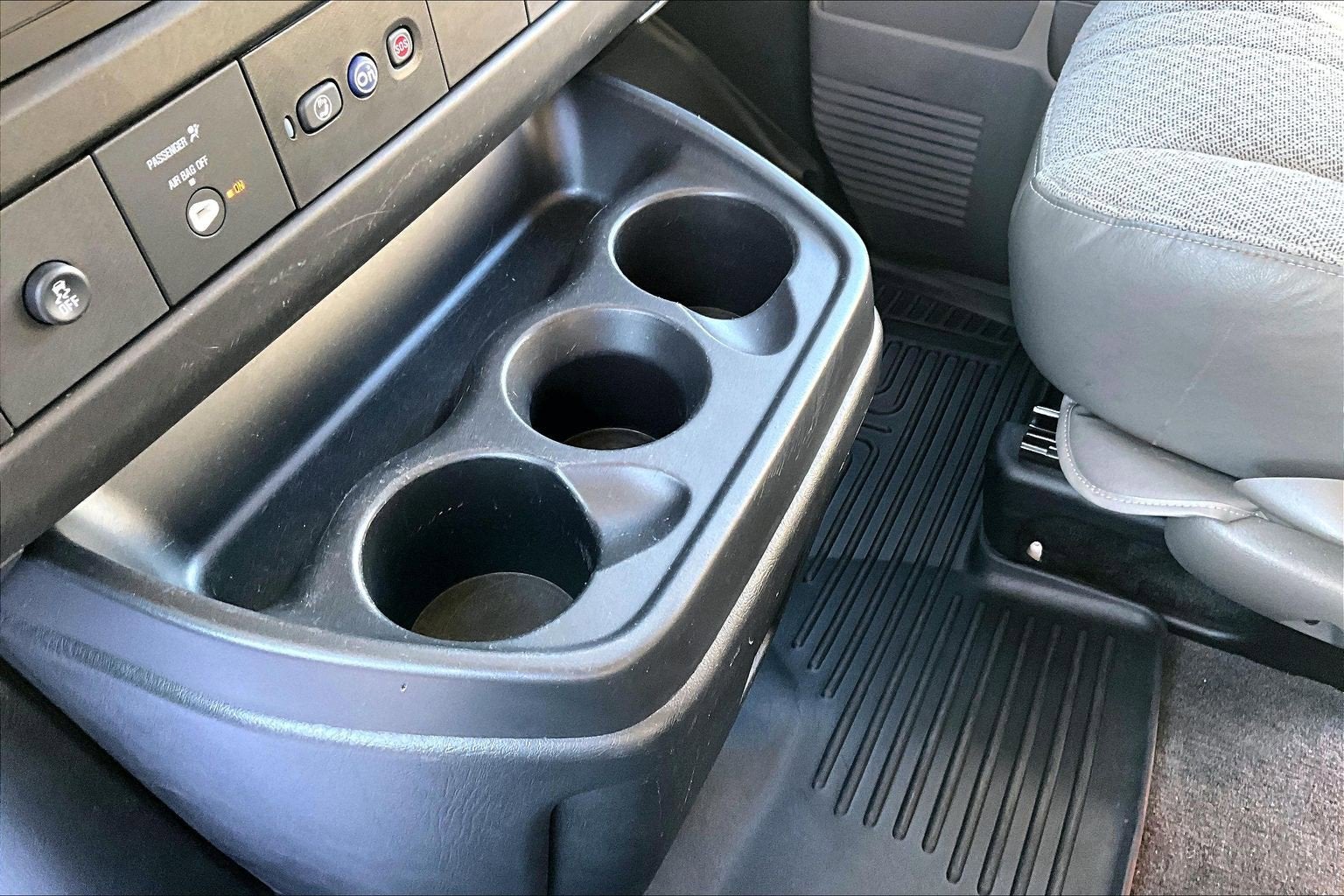 2018 Chevrolet Express Passenger 2500 LT