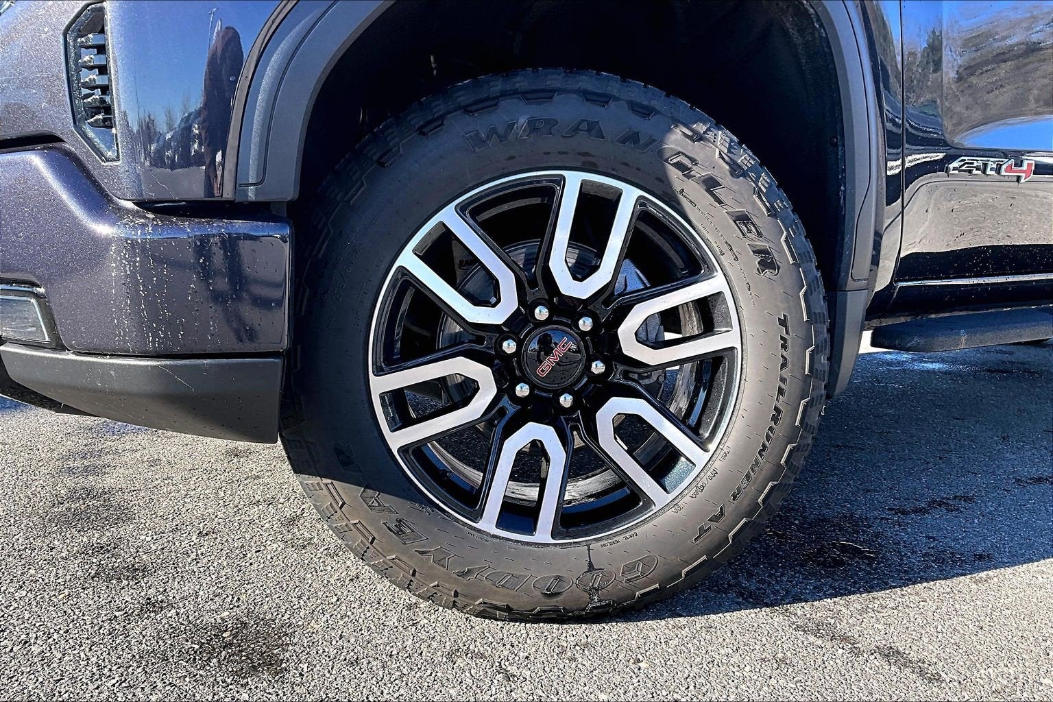 2023 GMC Sierra 1500 AT4