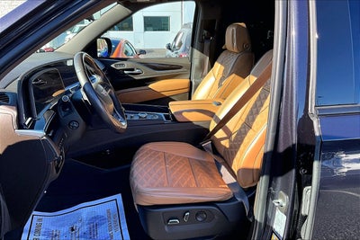 2022 Cadillac Escalade ESV Sport