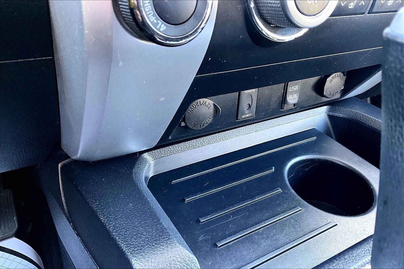 2018 Toyota Tundra Limited 5.7L V8