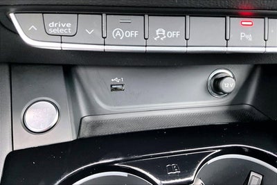 2023 Audi A4 Premium Plus 45 TFSI S line quattro S tronic