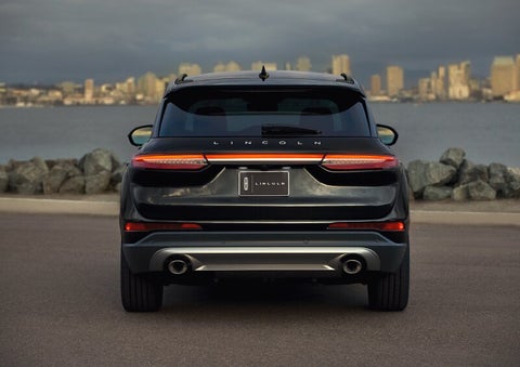The rear lighting of the 2025 Lincoln Corsair® SUV spans the entire width of the vehicle. | Lexington Park Ford Lincoln in California MD
