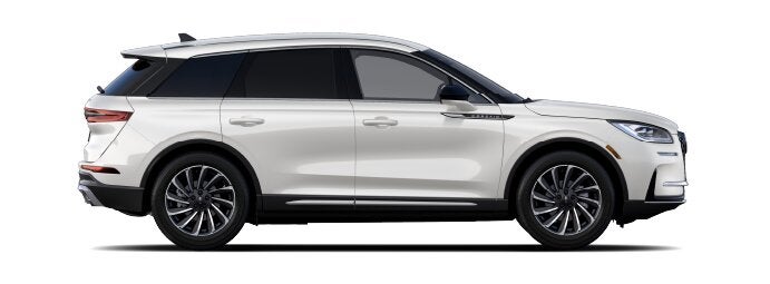 The passenger side of a Lincoln Corsair® SUV is shown in the Ceramic Pearl extra-cost exterior paint option. | Lexington Park Ford Lincoln in California MD