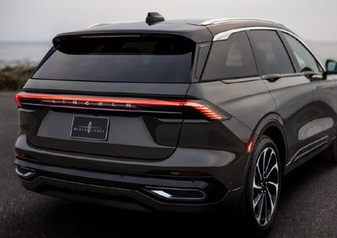 The rear of a 2025 Lincoln Black Label Nautilus® SUV displays full LED rear lighting. | Lexington Park Ford Lincoln in California MD