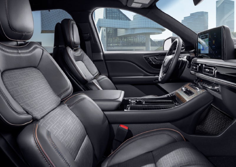 Rich leather details and other fine materials comprise the Lincoln Black Label™ model’s Invitation interior theme. | Lexington Park Ford Lincoln in California MD