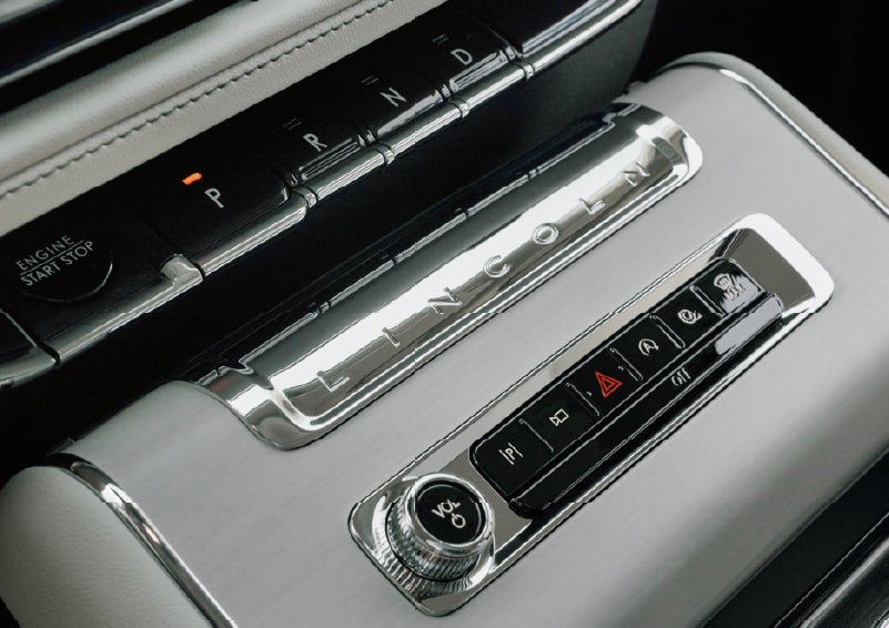 The piano key gear selector of a 2027 Lincoln Aviator® Back Label™ SUV. | Lexington Park Lincoln in California MD